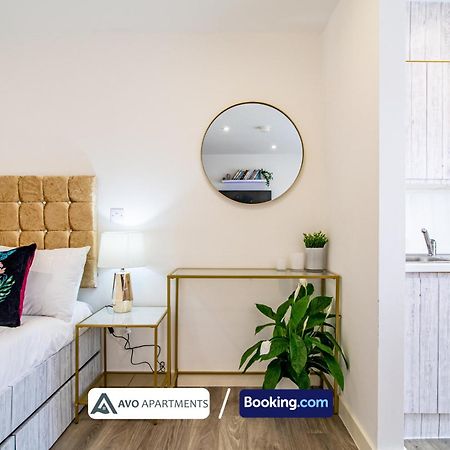City Center Studio Apartments By Avo Apartments Sheffield Bagian luar foto